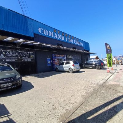 Galpão/Loja com 745m², 10 garagens, no bairro Bela Vista em Palhoça