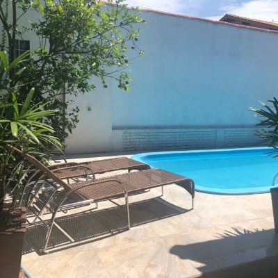 Casa Residencial com 250m², 5 quartos, 3 suítes, 4 garagens, no bairro Jurerê Internacional em Florianópolis