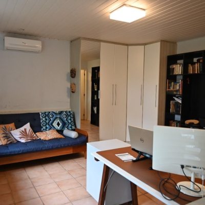 Casa em Condomínio com 320m², 4 quartos, 4 suítes, 4 garagens, no bairro Canto Da Lagoa em Florianópolis