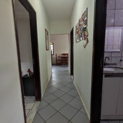 Casa Residencial com 100m², 3 quartos, 2 garagens, no bairro Areias em São José