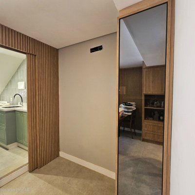 Sobrado Residencial com 120m², 3 quartos (sendo 2 suítes), 2 garagens, no bairro Areias em São José