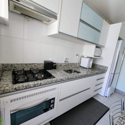 Apartamentos com 66m², 2 quartos, 1 suíte, 2 garagens, no bairro Centro em Florianópolis