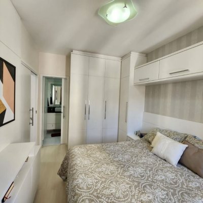 Apartamentos com 66m², 2 quartos, 1 suíte, 2 garagens, no bairro Centro em Florianópolis