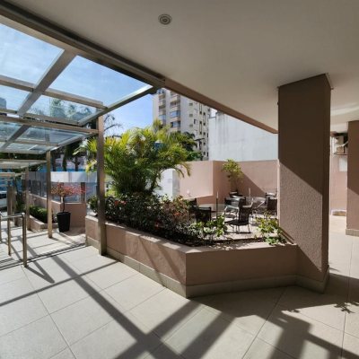 Apartamentos com 66m², 2 quartos, 1 suíte, 2 garagens, no bairro Centro em Florianópolis