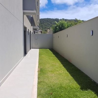 Apartamentos com 91m², 3 quartos, 1 suíte, 2 garagens, no bairro Ingleses em Florianópolis
