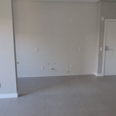 Apartamentos com 91m², 3 quartos, 1 suíte, 2 garagens, no bairro Ingleses em Florianópolis