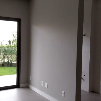 Apartamentos com 91m², 3 quartos, 1 suíte, 2 garagens, no bairro Ingleses em Florianópolis