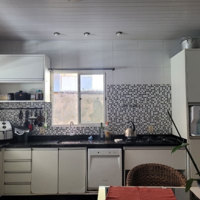 Casa Residencial com 160m², 3 quartos, 1 garagem, no bairro Serraria em São José