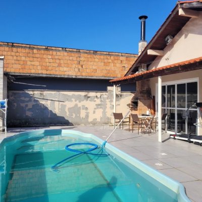 Casa Residencial com 160m², 3 quartos, 1 garagem, no bairro Serraria em São José