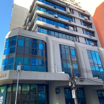 Sala com 43m², no bairro Centro em Florianópolis