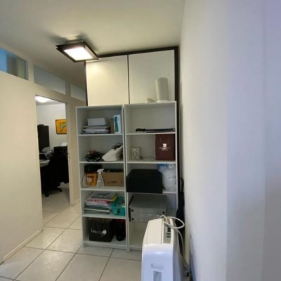 Sala com 43m², no bairro Centro em Florianópolis