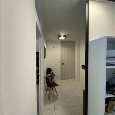 Sala com 43m², no bairro Centro em Florianópolis