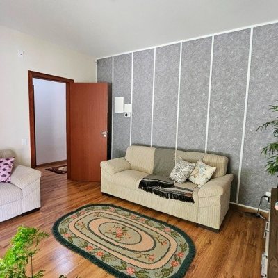 Casa Residencial com 280m², 4 quartos (sendo 3 suítes), 2 garagens, no bairro Sul Do Rio em Santo Amaro Da Imperatriz