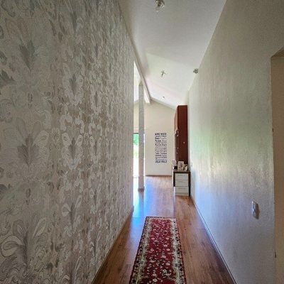 Casa Residencial com 280m², 4 quartos (sendo 3 suítes), 2 garagens, no bairro Sul Do Rio em Santo Amaro Da Imperatriz
