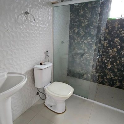 Casa Residencial com 166m², 3 quartos, 3 garagens, no bairro Ponta De Baixo em São José