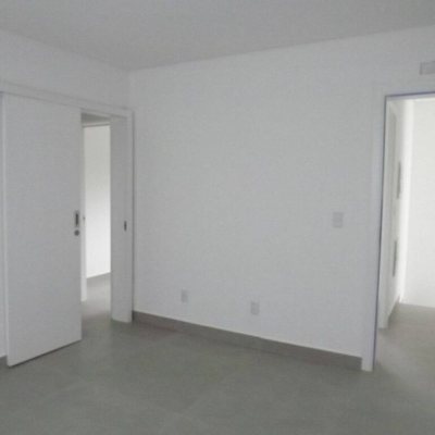 Casa Residencial com 140m², 3 quartos, 1 suíte, 2 garagens, no bairro Ribeirão Da Ilha em Florianópolis