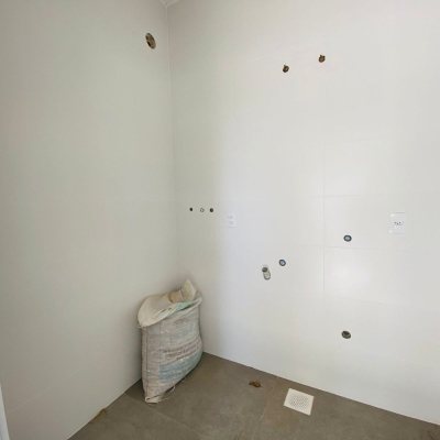 Casa Residencial com 151m², 3 quartos, 1 suíte, 2 garagens, no bairro Campeche em Florianópolis