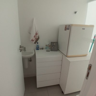 Sala com 52m², 1 garagem, no bairro Agronômica em Florianópolis