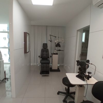 Sala com 52m², 1 garagem, no bairro Agronômica em Florianópolis