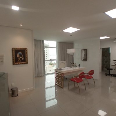 Sala com 52m², 1 garagem, no bairro Agronômica em Florianópolis