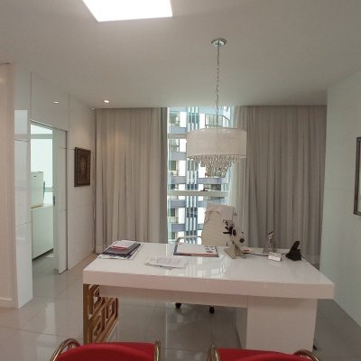 Sala com 52m², 1 garagem, no bairro Agronômica em Florianópolis