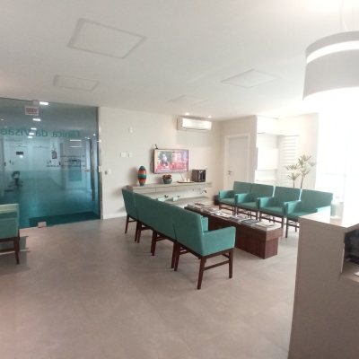 Sala com 52m², 1 garagem, no bairro Agronômica em Florianópolis