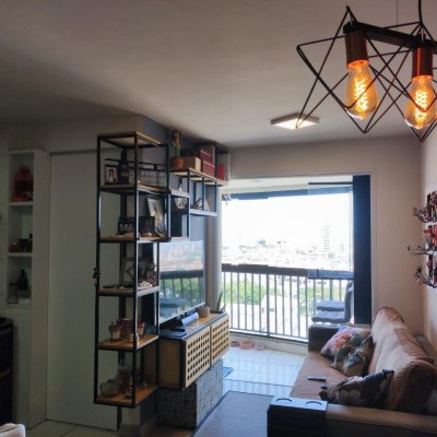 Apartamentos com 61m², 2 quartos, 1 garagem, no bairro Barreiros em São José