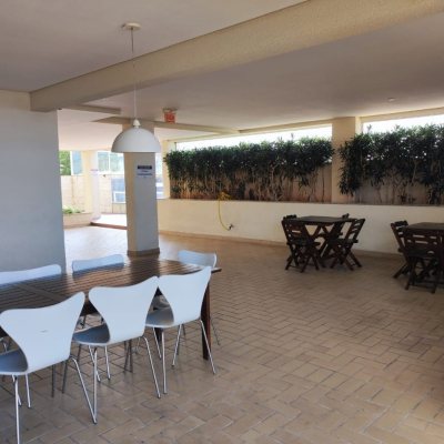 Apartamentos com 61m², 2 quartos, 1 garagem, no bairro Barreiros em São José