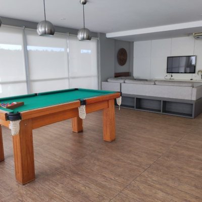 Apartamentos com 61m², 2 quartos, 1 garagem, no bairro Barreiros em São José