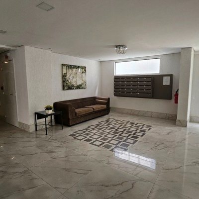 Apartamentos com 146m², 4 quartos (sendo 1 suíte), 2 garagens, no bairro Centro em Florianópolis