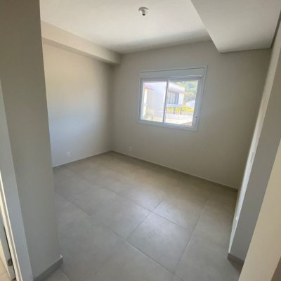 Cobertura com 115m², 2 quartos, 2 suítes, 1 garagem, no bairro Itacorubi em Florianópolis