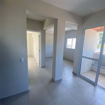 Cobertura com 115m², 2 quartos, 2 suítes, 1 garagem, no bairro Itacorubi em Florianópolis