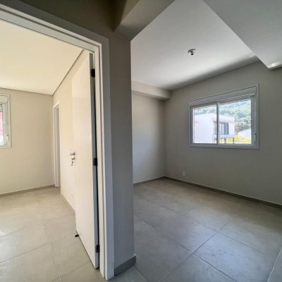 Cobertura com 115m², 2 quartos, 2 suítes, 1 garagem, no bairro Itacorubi em Florianópolis