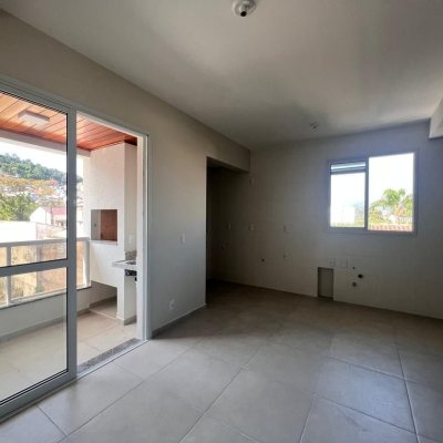 Cobertura com 115m², 2 quartos, 2 suítes, 1 garagem, no bairro Itacorubi em Florianópolis