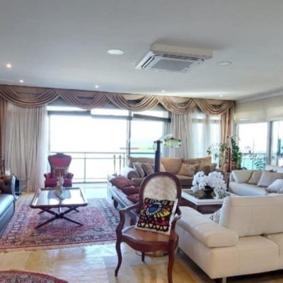 Apartamentos com 381m², 4 quartos (sendo 2 suítes), 3 garagens, no bairro Agronômica em Florianópolis