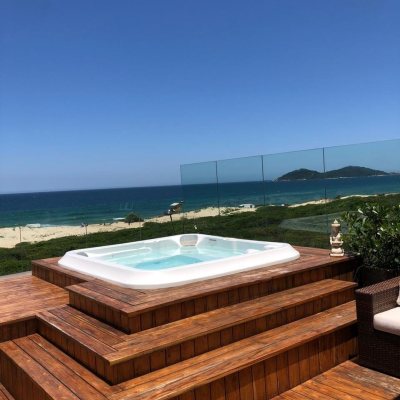 Cobertura com 350m², 6 quartos, 6 suítes, 2 garagens, no bairro Campeche em Florianópolis