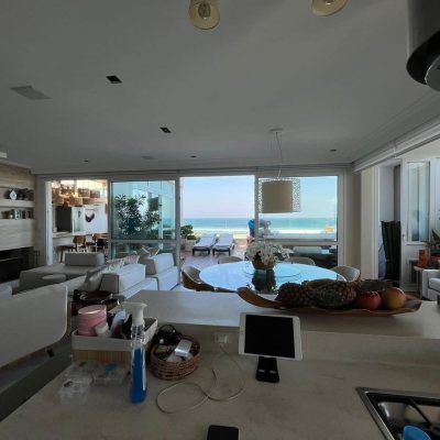 Cobertura com 350m², 6 quartos, 6 suítes, 2 garagens, no bairro Campeche em Florianópolis