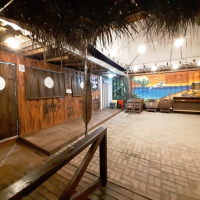 Casa Residencial/Comercial com 325m², 3 garagens, no bairro MORRO DAS PEDRAS em Florianópolis