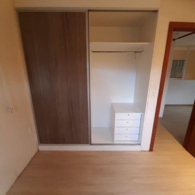 Casa Residencial/Comercial com 325m², 3 garagens, no bairro MORRO DAS PEDRAS em Florianópolis