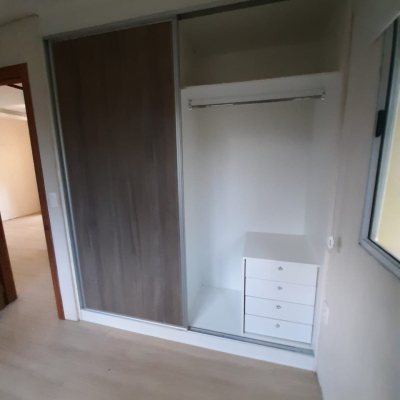 Casa Residencial/Comercial com 325m², 3 garagens, no bairro MORRO DAS PEDRAS em Florianópolis