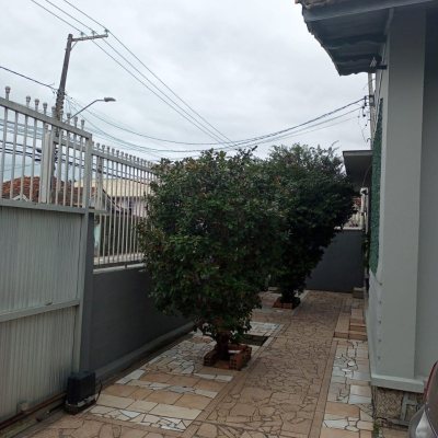 Casa Residencial/Comercial com 94m², no bairro Centro em São José