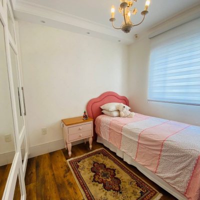 Casa em Condomínio com 175m², 3 quartos, 3 suítes, 3 garagens, no bairro Lagoa Da Conceição em Florianópolis