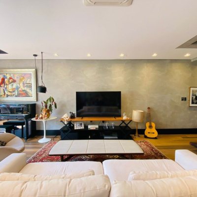 Casa em Condomínio com 175m², 3 quartos, 3 suítes, 3 garagens, no bairro Lagoa Da Conceição em Florianópolis