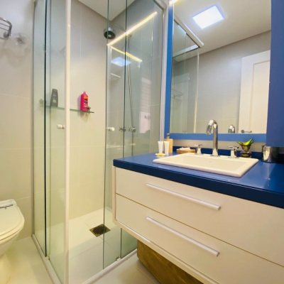 Casa em Condomínio com 175m², 3 quartos, 3 suítes, 3 garagens, no bairro Lagoa Da Conceição em Florianópolis