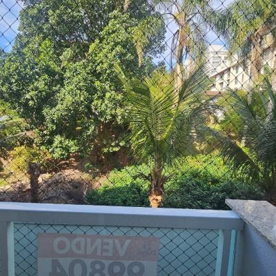 Apartamentos com 75m², 2 quartos, 1 suíte, 1 garagem, no bairro João Paulo em Florianópolis