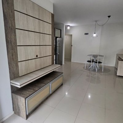 Apartamentos com 75m², 2 quartos, 1 suíte, 1 garagem, no bairro João Paulo em Florianópolis