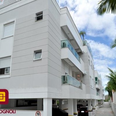 Apartamentos com 75m², 2 quartos, 1 suíte, 1 garagem, no bairro João Paulo em Florianópolis