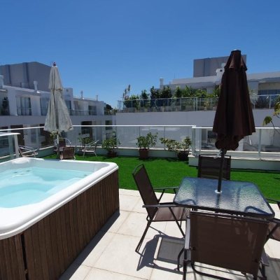 Apartamentos com 161m², 2 quartos, 1 suíte, 2 garagens, no bairro Campeche em Florianópolis