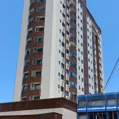 Apartamentos com 151m², 3 quartos, 1 suíte, 1 garagem, no bairro Estreito em Florianópolis