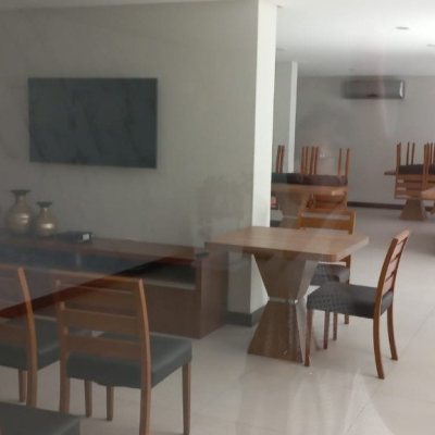 Apartamentos com 151m², 3 quartos, 1 suíte, 1 garagem, no bairro Estreito em Florianópolis